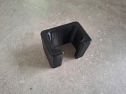 Детайл на стабилизатор за закопчалка на колан