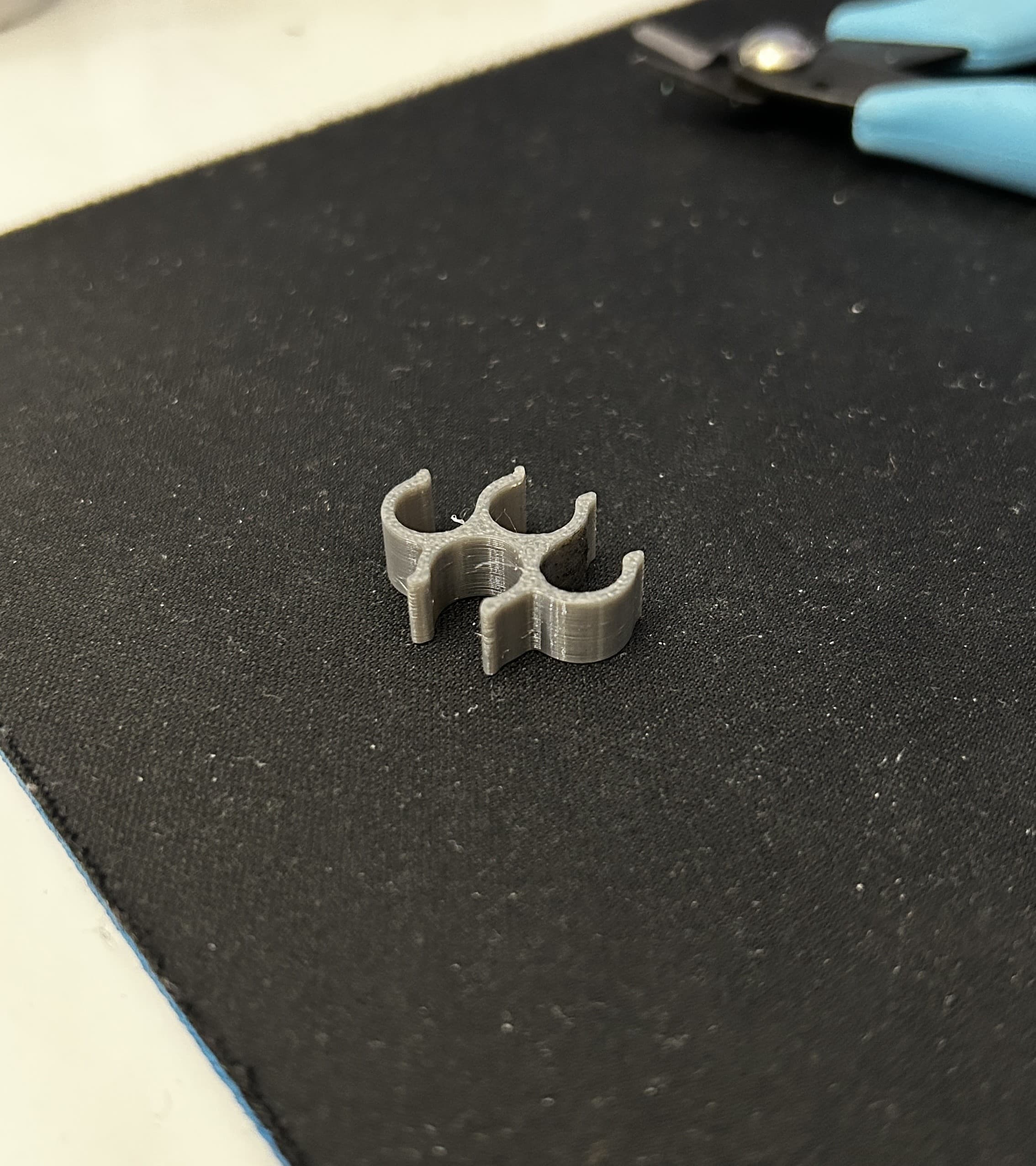 BMW скоба за вакуумен маркуч